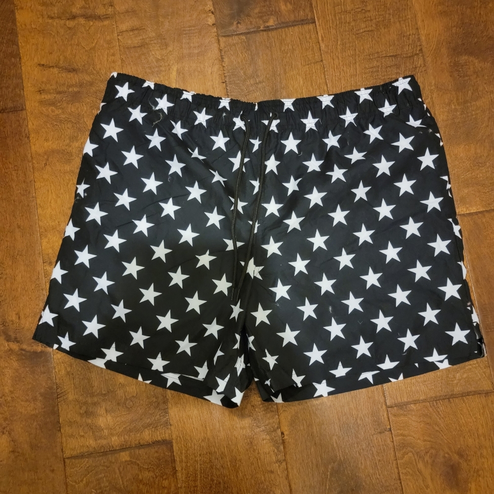 Mens Swim Trunks from Jake Austin
Cool Design: mul